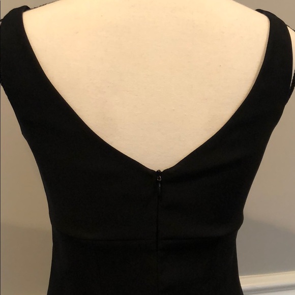 Little black dress - Picture 6 of 8